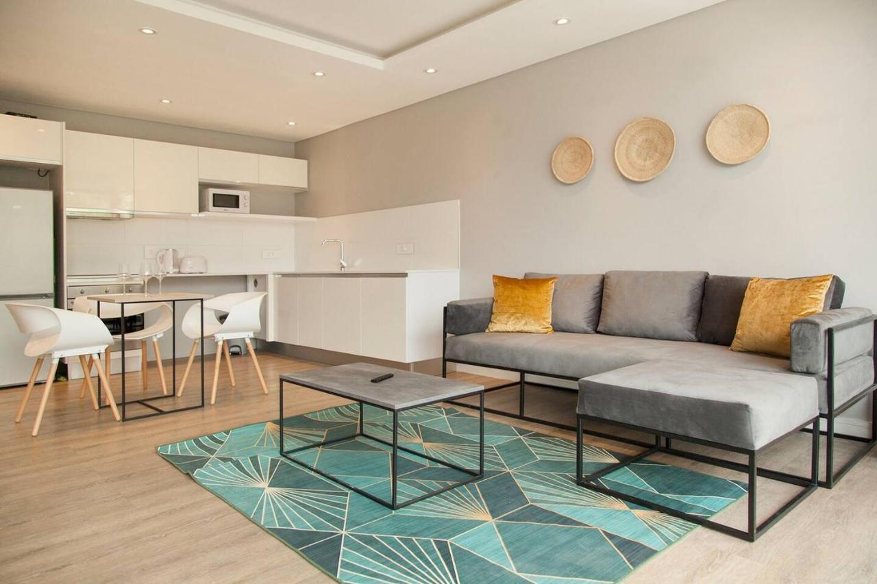 Warwick On Main Apartment Cape Town Exterior photo